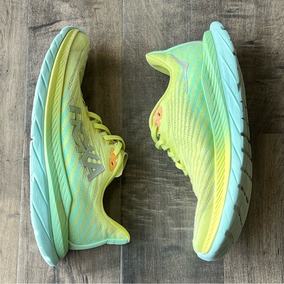 Hoka One One Womens Mach 5 1127894 CGLG Yellow Running Shoes Sneakers Size 10 - Picture 3 of 9